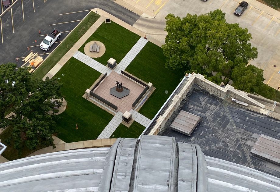 Illinois Police Memorial