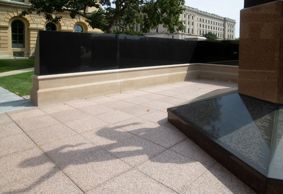 Illinois Police Memorial
