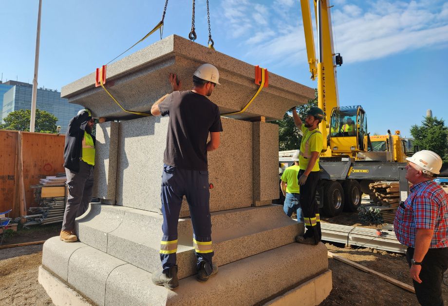 Granite base being installed for the Queen Elizabeth statue