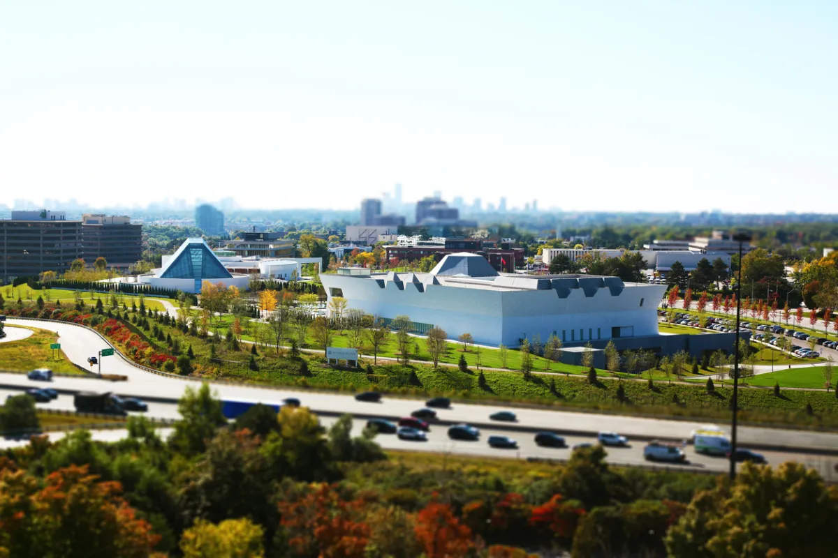 5 Modern Architecture Landmarks Where Granite Tells the Story